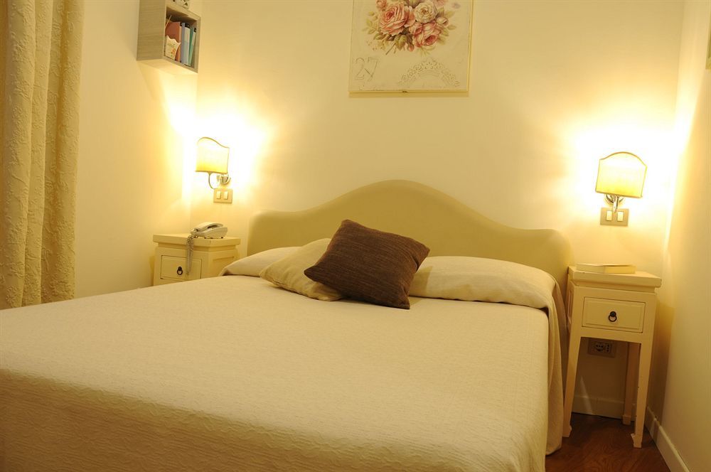 95 Rooms In Roma Eksteriør bilde